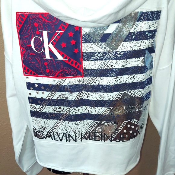 NWT Women's Calvin Klein Patriotic Crop Terry Cotton Hoodie - Picture 6 of 10